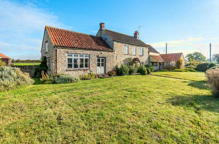 2 Bedroom Detached House For Sale In Upper Huntingford Farm, Charfield, GL12