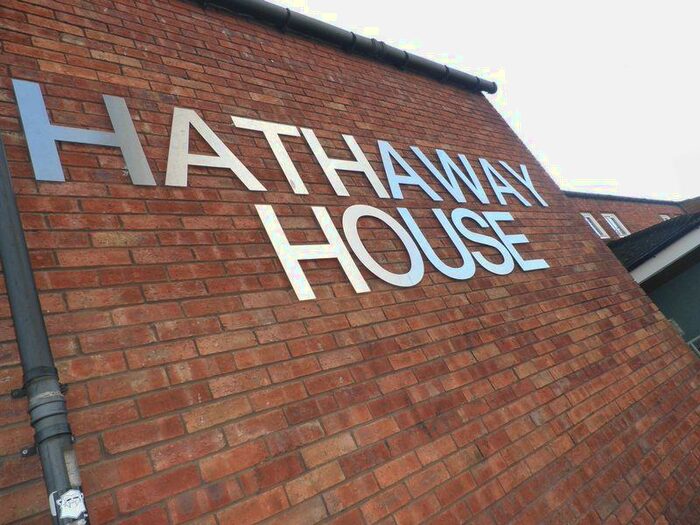 1 Bedroom Apartment To Rent In Dove Street South, Bristol, BS2