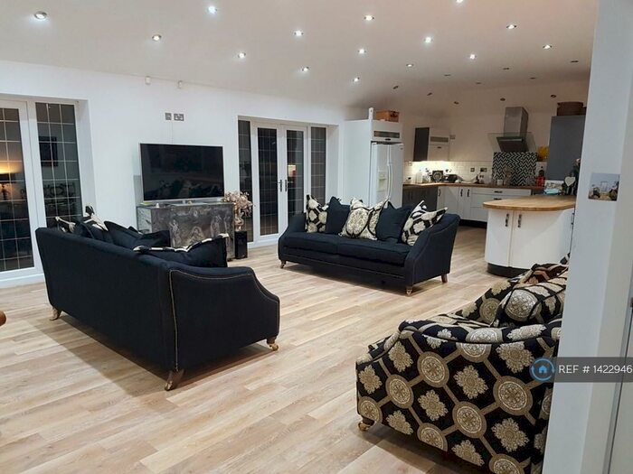 4 Bedroom Bungalow To Rent In Broadfields, West Horndon, Brentwood, CM13