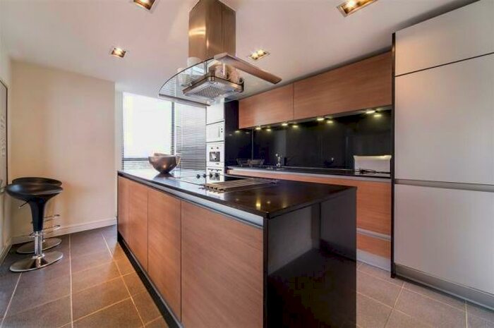 2 Bedroom Apartment To Rent In Holliday Street, Birmingham, B1