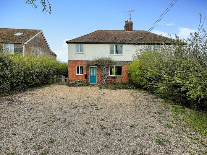 4 Bedroom Semi-Detached House For Sale In Sutton Estate, Burnham Market, King's Lynn, PE31