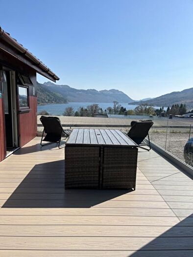 2 Bedroom Park Home For Sale In Drimsynie Holiday Village, Lochgoilhead, Cairndow, PA24