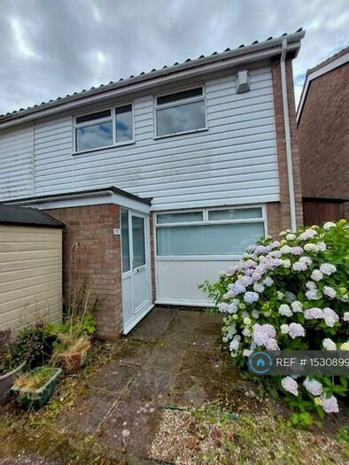 3 Bedroom Semi-Detached House To Rent In Orchard Way, Wymondham, NR18