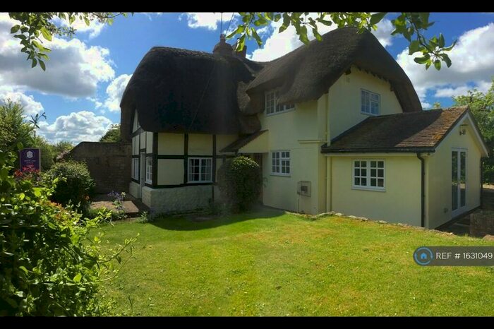 3 Bedroom Detached House To Rent In Mill Road, Shabbington, HP18