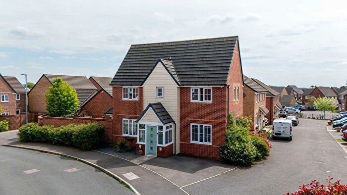 3 Bedroom Detached House For Sale In Matthews Drive, Hednesford, Cannock, WS12