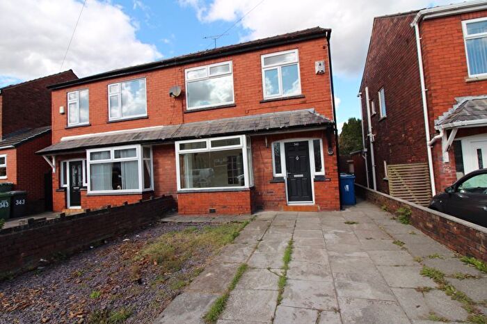3 Bedroom Semi-detached House For Sale In Poolstock Lane, Poolstock, Wigan, WN3
