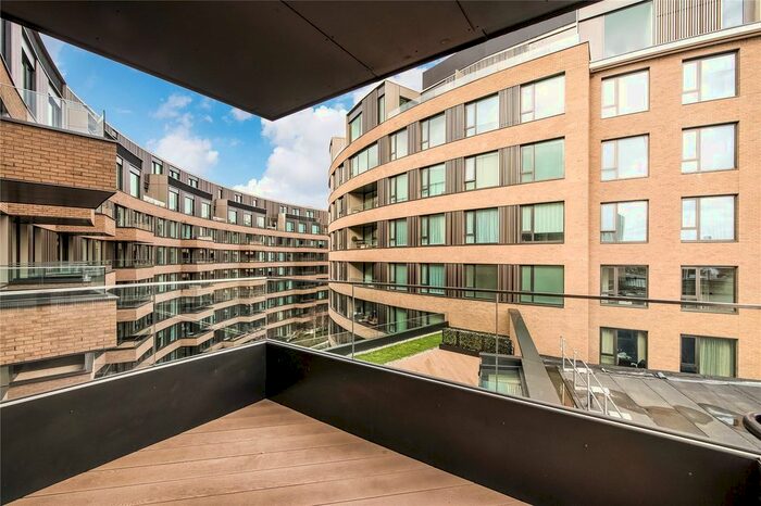 1 Bedroom Flat To Rent In Wood Crescent, London, W12