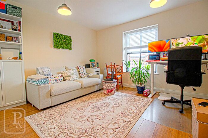 1 Bedroom Apartment To Rent In St. Botolphs Street, Colchester, Essex, CO2