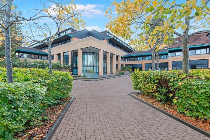 2 Bedroom Flat For Sale In Boulevard View, Bristol, BS14