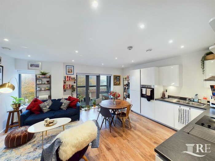 2 Bedroom Flat To Rent In Canaletto Court, Neasden Lane, London, NW10