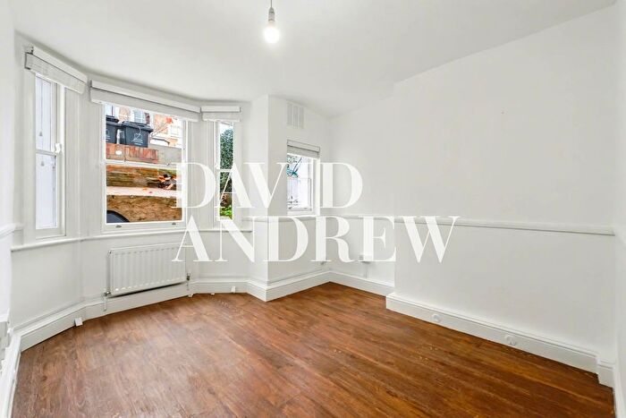 1 Bedroom Flat To Rent In Brooke Road, London, N16