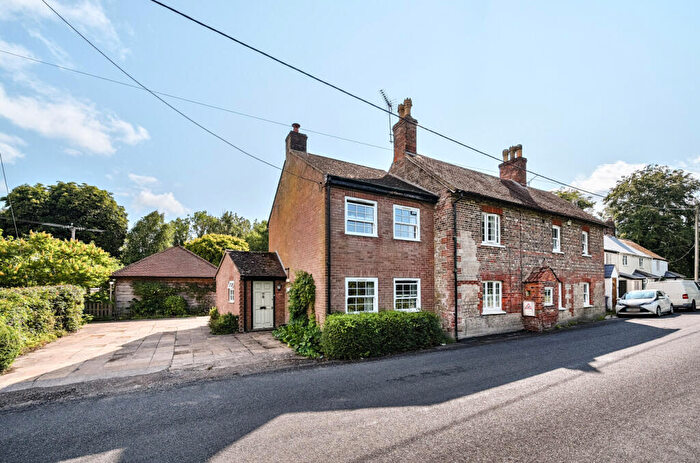4 Bedroom Character Property For Sale In Bishopstrow Road, Bishopstrow, Bishopstrow, BA12