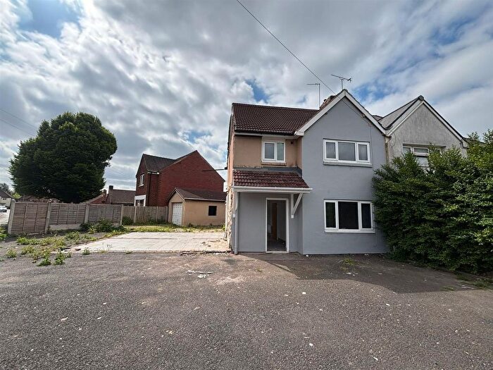 2 Bedroom Property To Rent In Lowe Avenue, Wednesbury, WS10