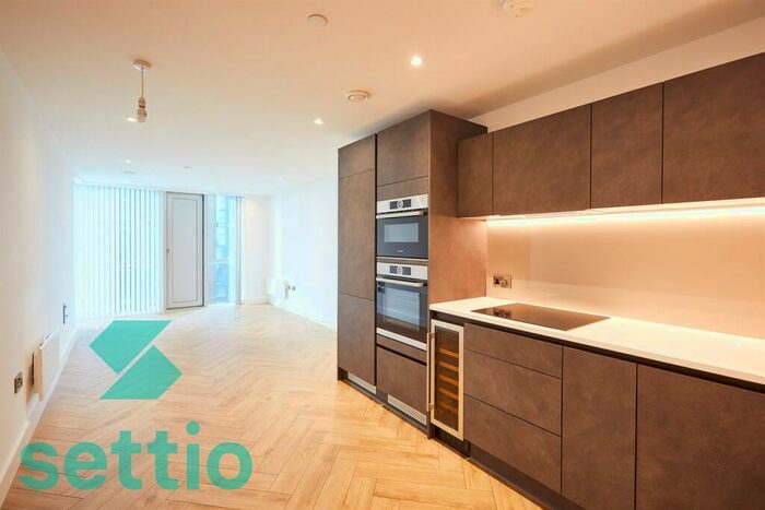 1 Bedroom Apartment To Rent In Victoria Residence, M15