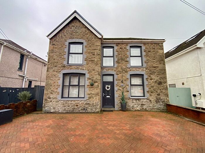 3 Bedroom Detached House For Sale In Lone Road, Clydach, Swansea, City And County Of Swansea., SA6
