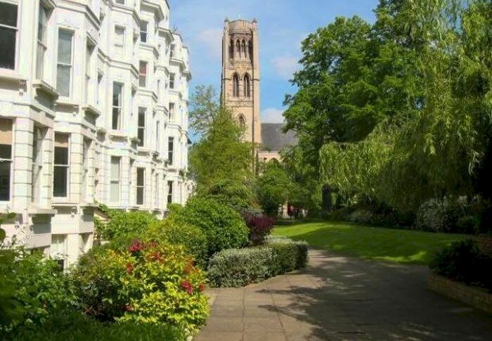 Studio To Rent In Colville Gardens, Notting Hill, W11