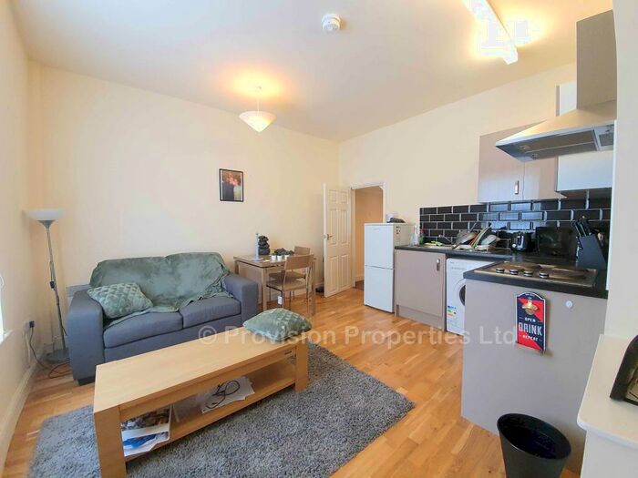 1 Bedroom Apartment To Rent In Providence Avenue, Woodhouse, Leeds, LS6