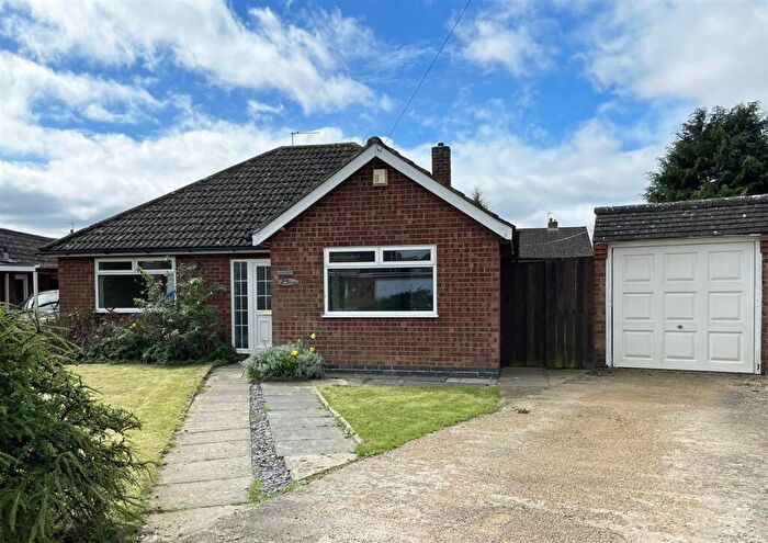3 Bedroom Detached Bungalow To Rent In Brooke Avenue, Stamford, PE9