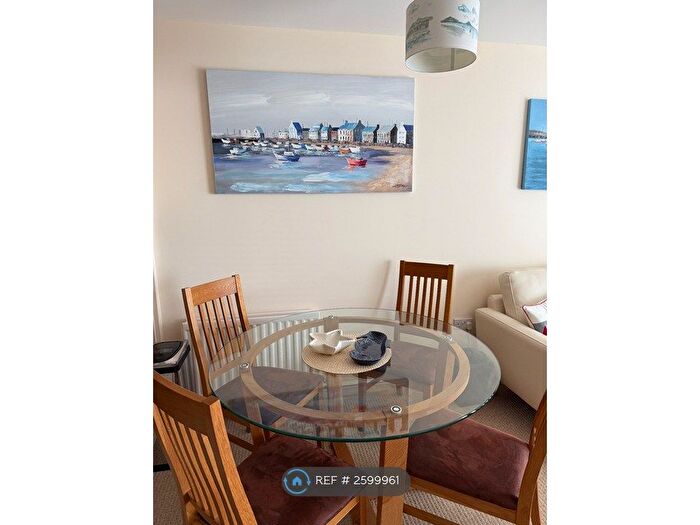 1 Bedroom Flat To Rent In Guillemot House, Poole, BH15