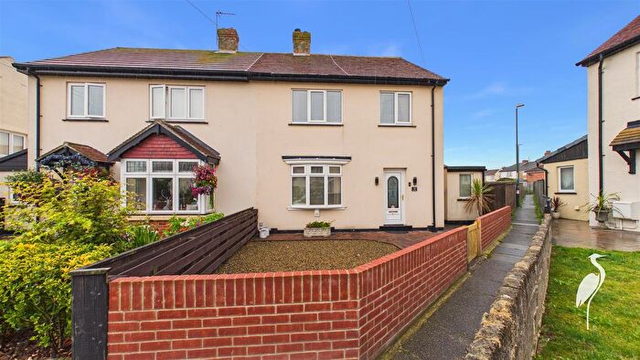 3 Bedroom Semi-Detached House For Sale In Elm Drive, Whitburn, Sunderland, SR6