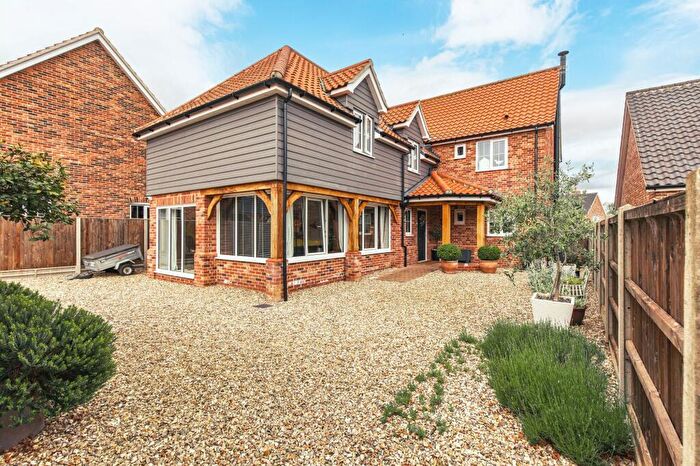 4 Bedroom Detached House For Sale In Impressive Family Home In Dereham, NR19