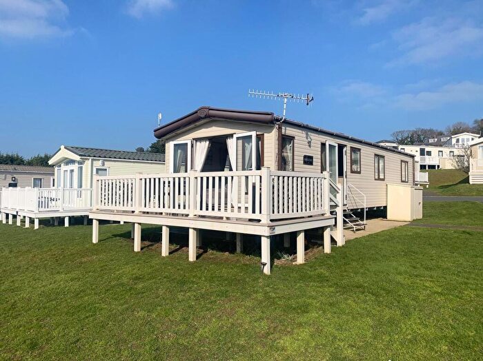 3 Bedroom Mobile Home For Sale In Whitecliff Bay Holiday Park, Hillway Road Hillway, Bembridge, Isle Of Wight, PO35