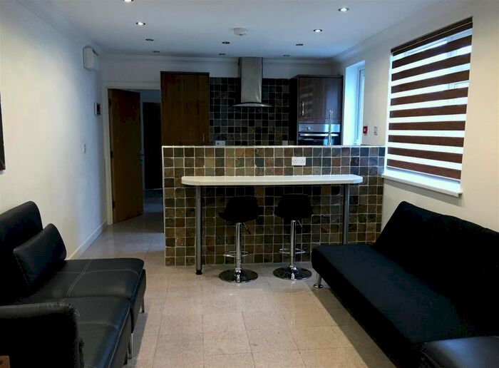 1 Bedroom Flat To Rent In Albany Road, Roath, Cardiff, CF24