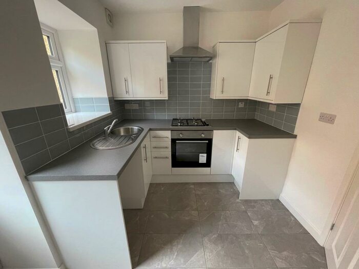 1 Bedroom House To Rent In Commercial Street, Griffithstown, Pontypool, NP4