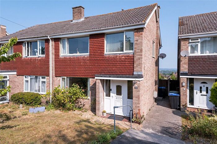 3 Bedroom Semi-Detached House For Sale In Studland Park, Westbury, BA13