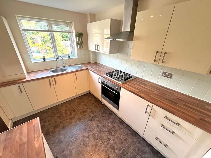 2 Bedroom Flat To Rent In Masonwood, Fulwood, PR2