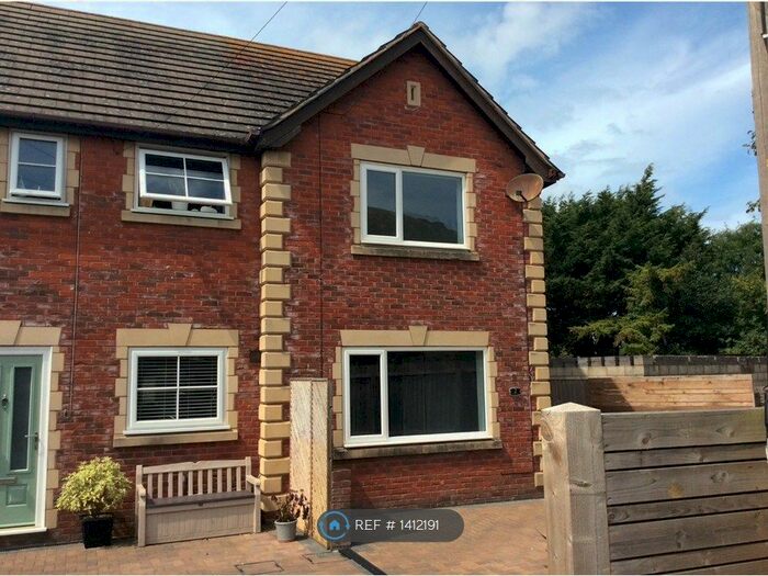 2 Bedroom Semi-Detached House To Rent In Castle Court, Deganwy, Conwy, LL31