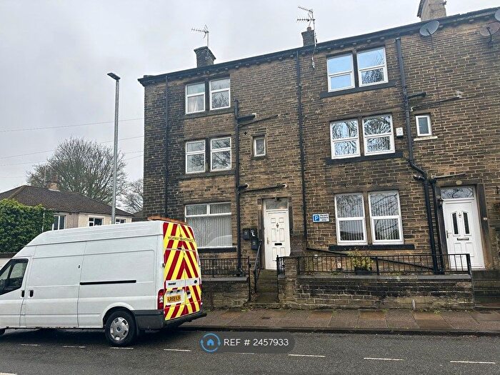 1 Bedroom Flat To Rent In Stonehall Rd, Bradford, BD2
