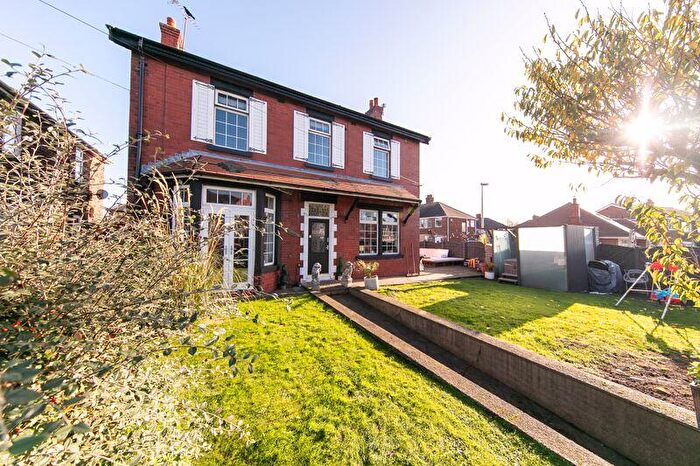 4 Bedroom Detached House For Sale In No., Blackpool Old Road, Little Carleton, Lancs, FY3