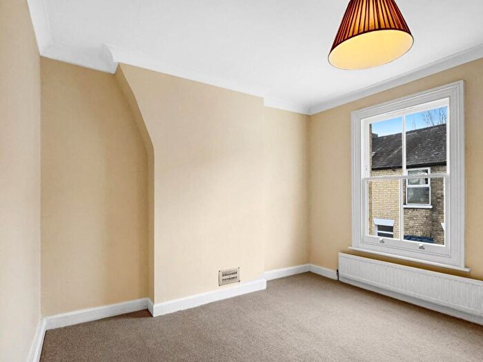 2 Bedroom End Of Terrace House For Sale In Sturton Street, Cambridge, CB1