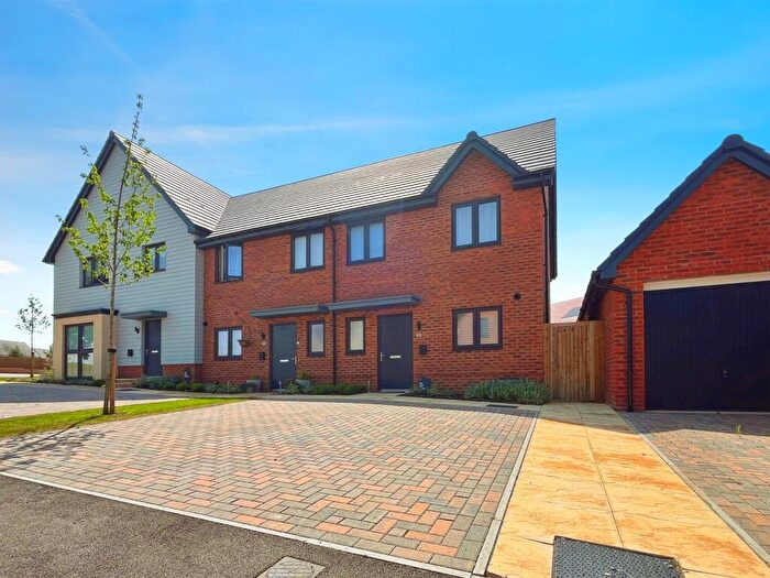 2 Bedroom End Of Terrace House For Sale In Beech Grove, Shrivenham, Swindon, SN6