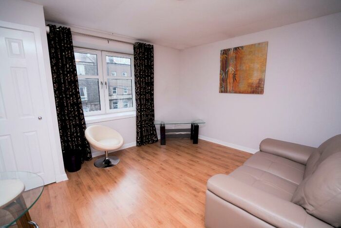 1 Bedroom Flat To Rent In Powis Terrace, Kittybrewster, Aberdeen, AB25