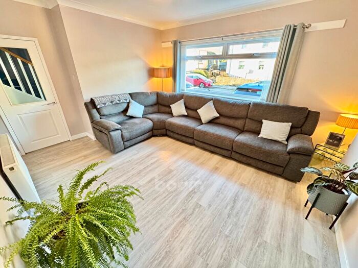 3 Bedroom Terraced House For Sale In Beech Avenue, Paisley, PA2