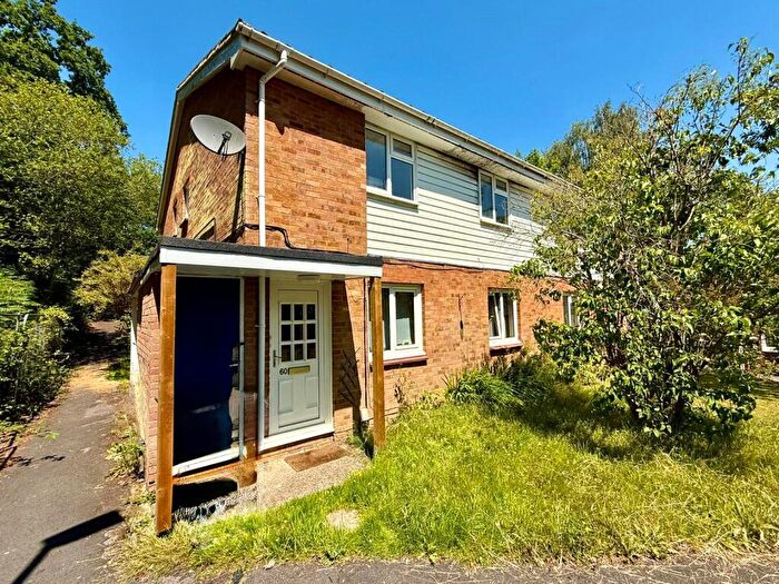 2 Bedroom Maisonette To Rent In Madingley, Bracknell, Berkshire, RG12