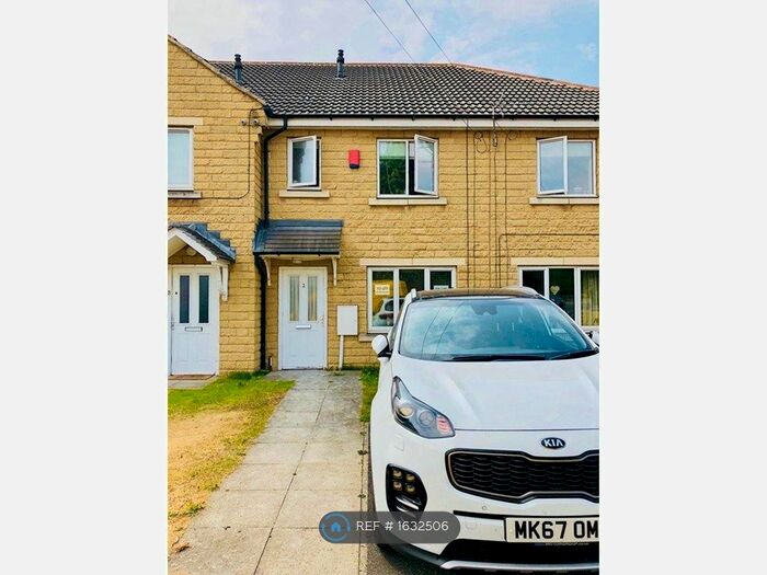 3 Bedroom Terraced House To Rent In Aspen Gardens, Worsbrough, Barnsley, S70
