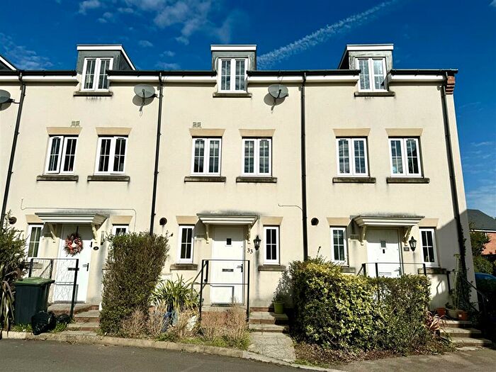 3 Bedroom Terraced House For Sale In Seymour Way, Magor, Caldicot, NP26