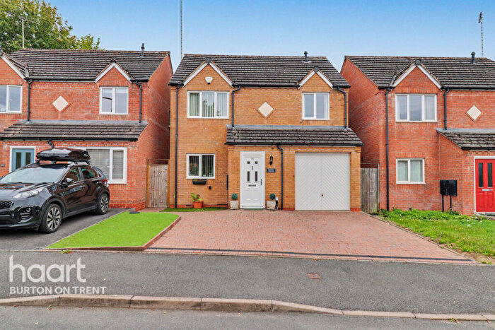 3 Bedroom Detached House For Sale In Woods Lane, Burton-On-Trent, DE15
