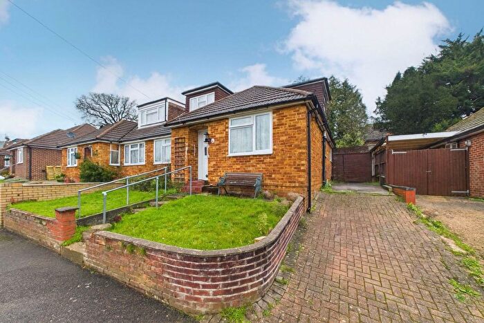 4 Bedroom Bungalow For Sale In Rock Gardens, Aldershot, Hampshire, GU11