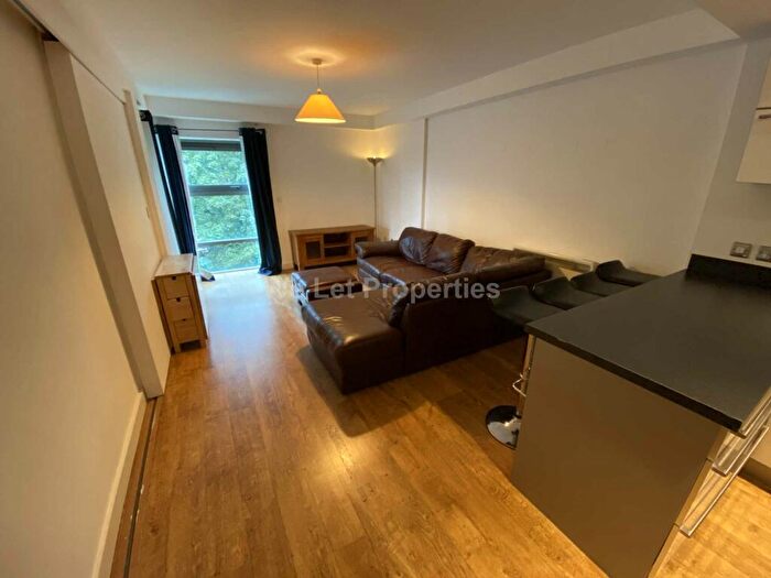 2 Bedroom Apartment To Rent In Worsley Mill. Blantyre Street, M15