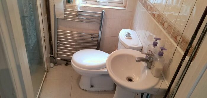 2 Bedroom Terraced House To Rent In Down Street, Leicester, Leicestershire, LE4