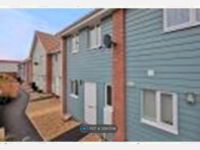 2 Bedroom Terraced House To Rent In Elmcroft, Bridgwater, TA6
