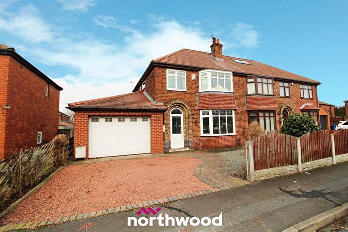 4 Bedroom Semi-Detached House For Sale In Grove Vale, Wheatley Hills, Doncaster, DN2