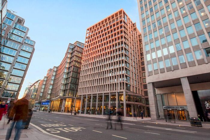 1 Bedroom Flat To Rent In Kings Gate Walk, London, SW1E