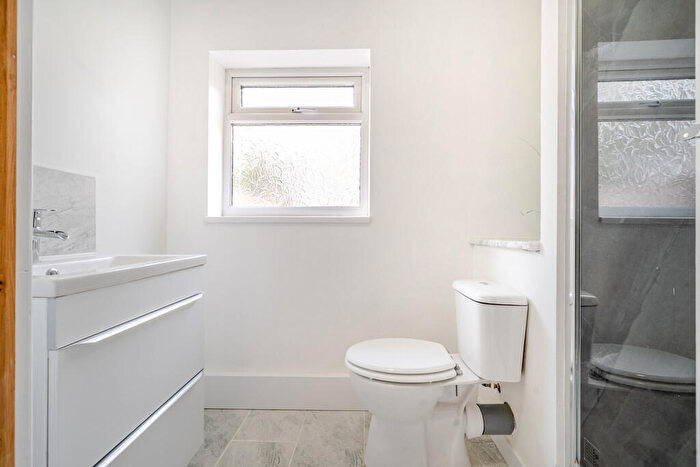 3 Bedroom Terraced House For Sale In Prince Albert Road, Southsea, PO4