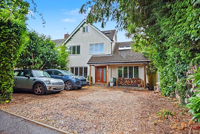 5 Bedroom Semi-Detached House For Sale In Hollis Wood Drive, Wrecclesham, Farnham, GU10