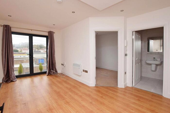 1 Bedroom Flat To Rent In Waterhouse Street, , Hemel Hempstead, HP1